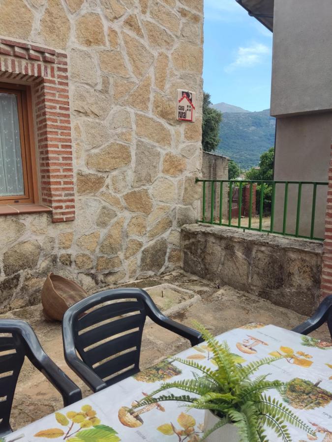 Casa Rural El Pajar Navaluenga Exterior photo